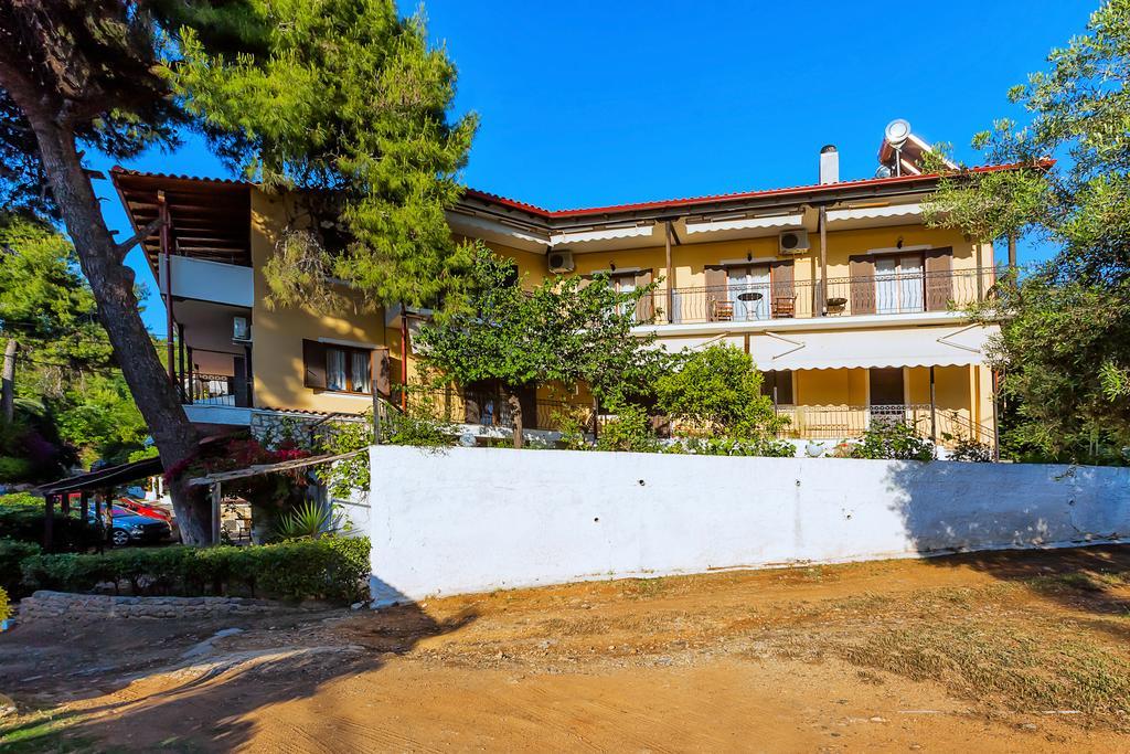 Xenios Loutra Village Karnagio Exterior foto